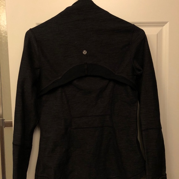 Lulu lemon Jacket - Picture 2 of 2